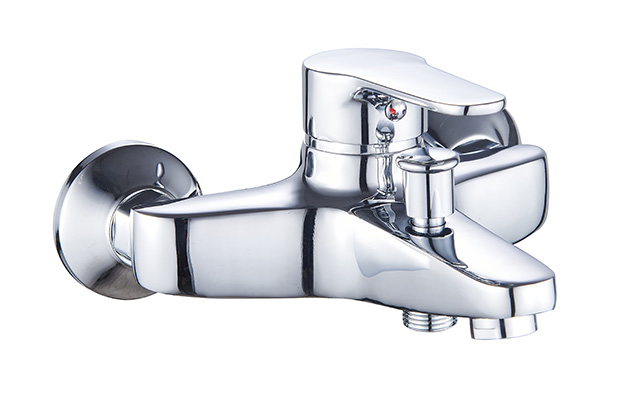 Bath/shower faucet