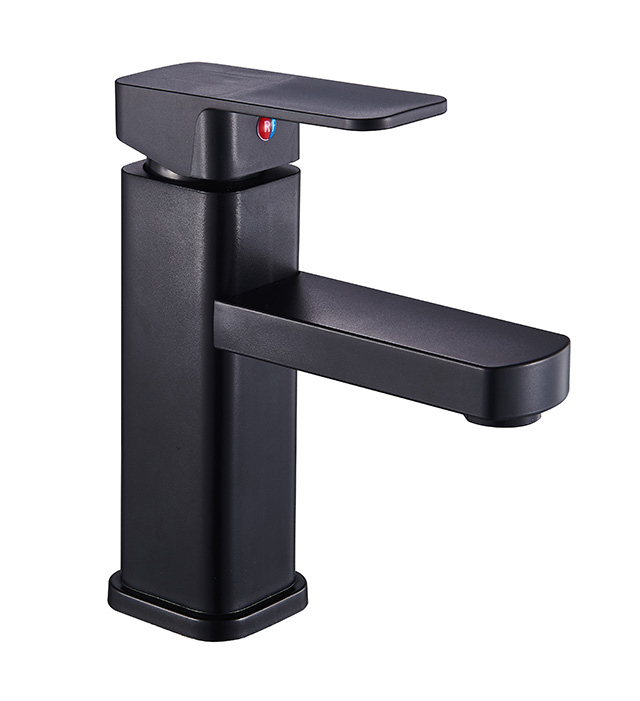 single lever basin faucet